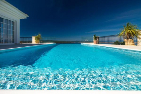 Villa VESPERA-Infinity heated pool